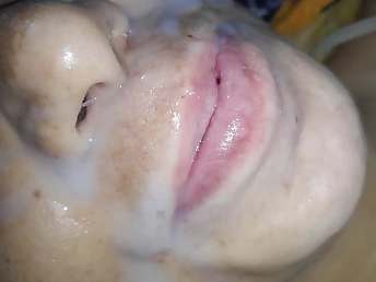 Desi Bbw gets her cock-squeezing honeypot frigged & deep throated by her hubby's large weenie