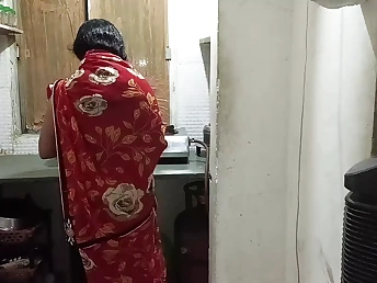 Phat butt Indian mama gets porked by her paramour's pal in a collective POINT OF VIEW movie