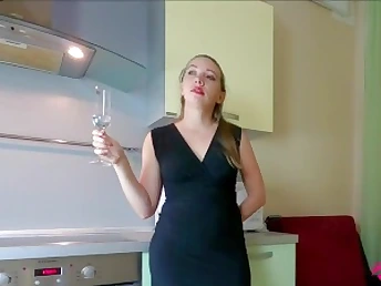 Observe how this super-fucking-hot bestie enticed & enticed him in a filthy hump with dirty talk & hump-fashion deep throat.