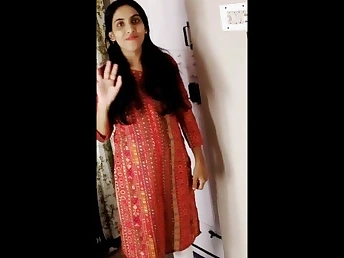 Stepmom Ka MMS goes wild with respect to estimated anal with her Indian college girl stepdaughter Targraians