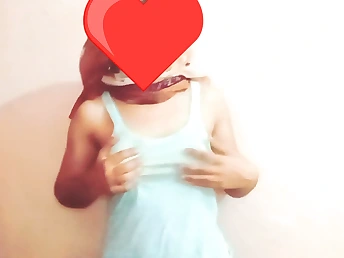 Young Pakistani babe gets fucked by a of age guy