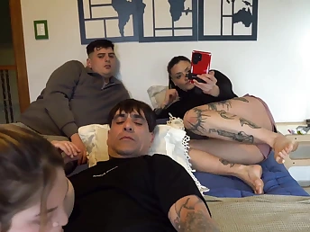 I saw Keila's pink pussy in front be useful to her girlfriend