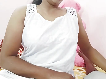 Bhabi Fuckfest Training be incumbent on Stepbrother: Destructive Indian BBW gets dropped with her chubby tits with an increment of cowgirl skills!