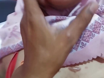 Cute Muslim girl gets her hijab off & impenetrable depths throats her manager in a private cell