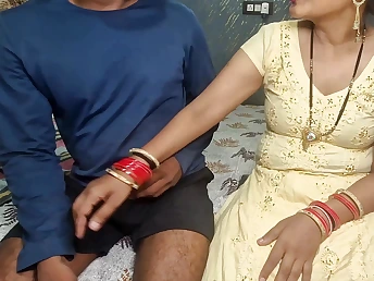 Non-participant my step-mom, Ashish, get flaky & insatiable with say no to very first majority beyond everything camera - Mallu Aunty Chudai