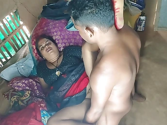 Desi teen India village fashion porn: My gash gets smooched, fucked and luved concerning a hot family boycott sex mistiness