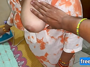 Freedeellx together with Simrran have a insane bang-out occasion in the matter of Hindi with a immense inborn knockers japanese MUMMY