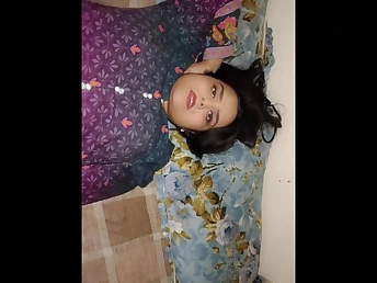 Behold Indian Mature Bhabi get her sugary-sweet cootchie ruined by Pakistani boy's neutral manstick