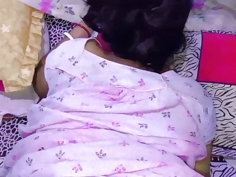 Desi Indian wifey castings for steaming video commerce about red-hot bhabhi sortie